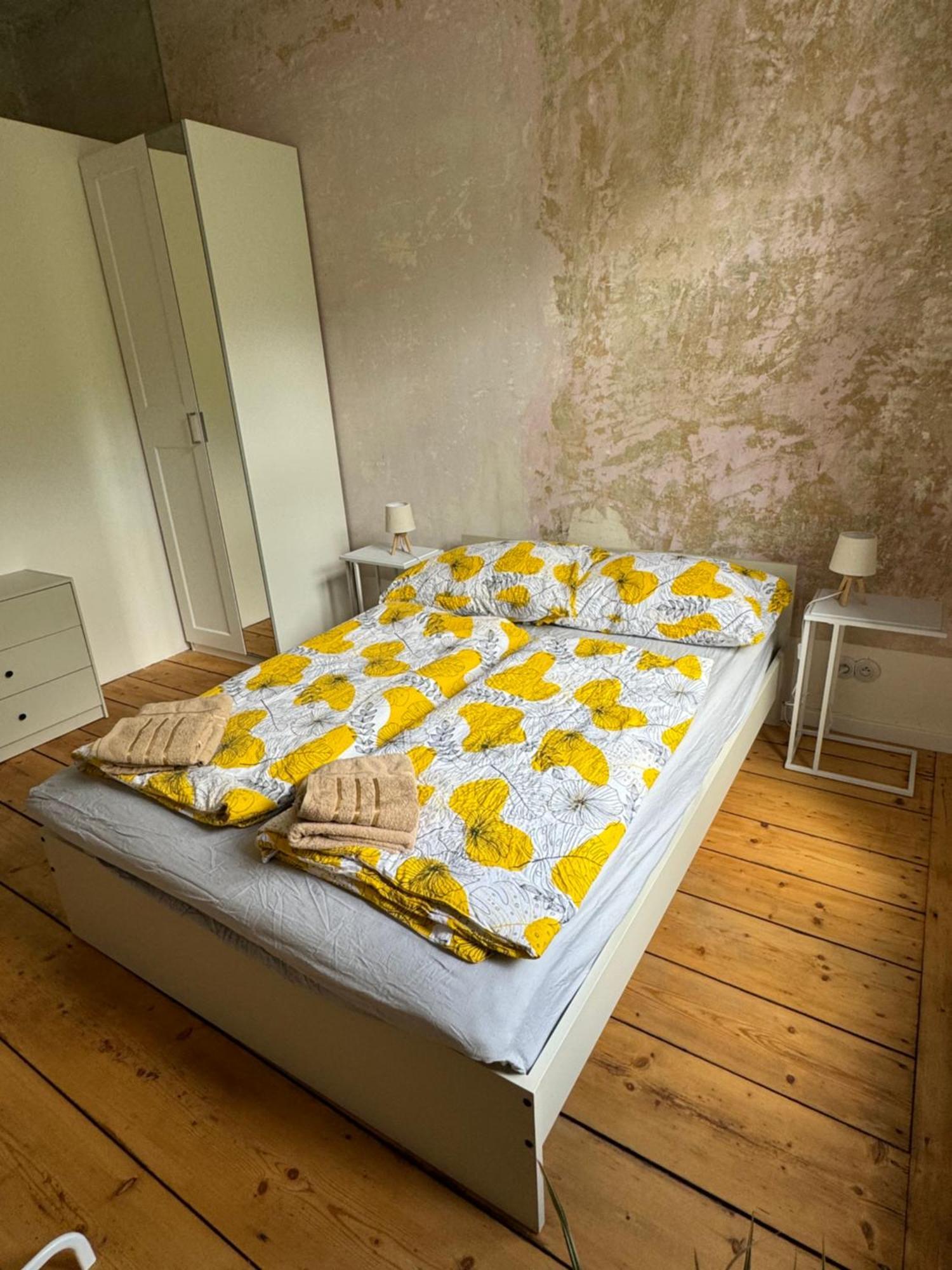 Design Apartment In The Heart Of Karlovy Vary Luaran gambar